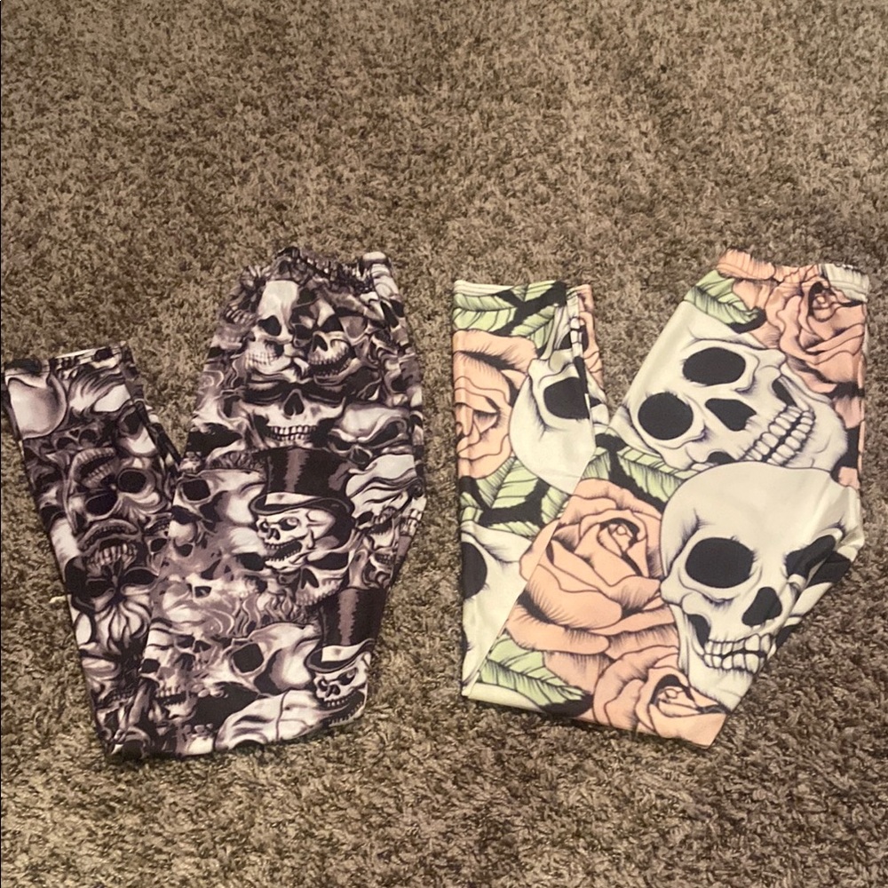 Bundle - 2 Pair Skull Print Leggings